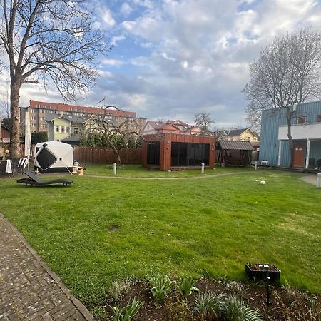 Villa Meri Apartments Pärnu Buitenkant foto