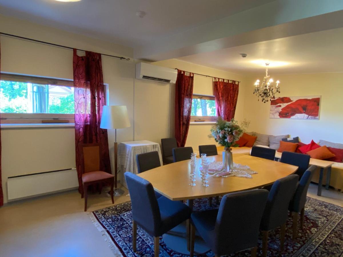 Villa Meri Apartments Pärnu Buitenkant foto